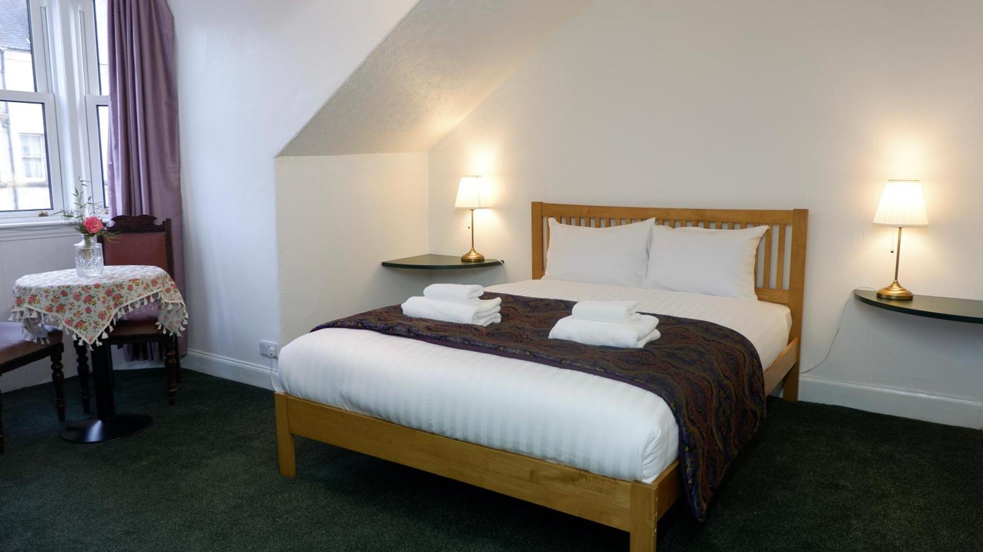 4 Friends House Hotell EDI Eksteriør bilde
