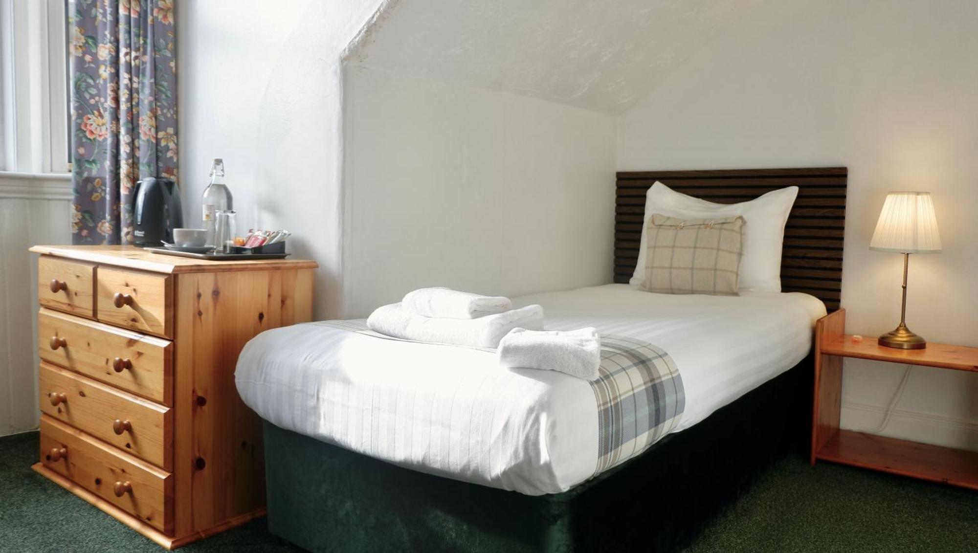 4 Friends House Hotell EDI Eksteriør bilde