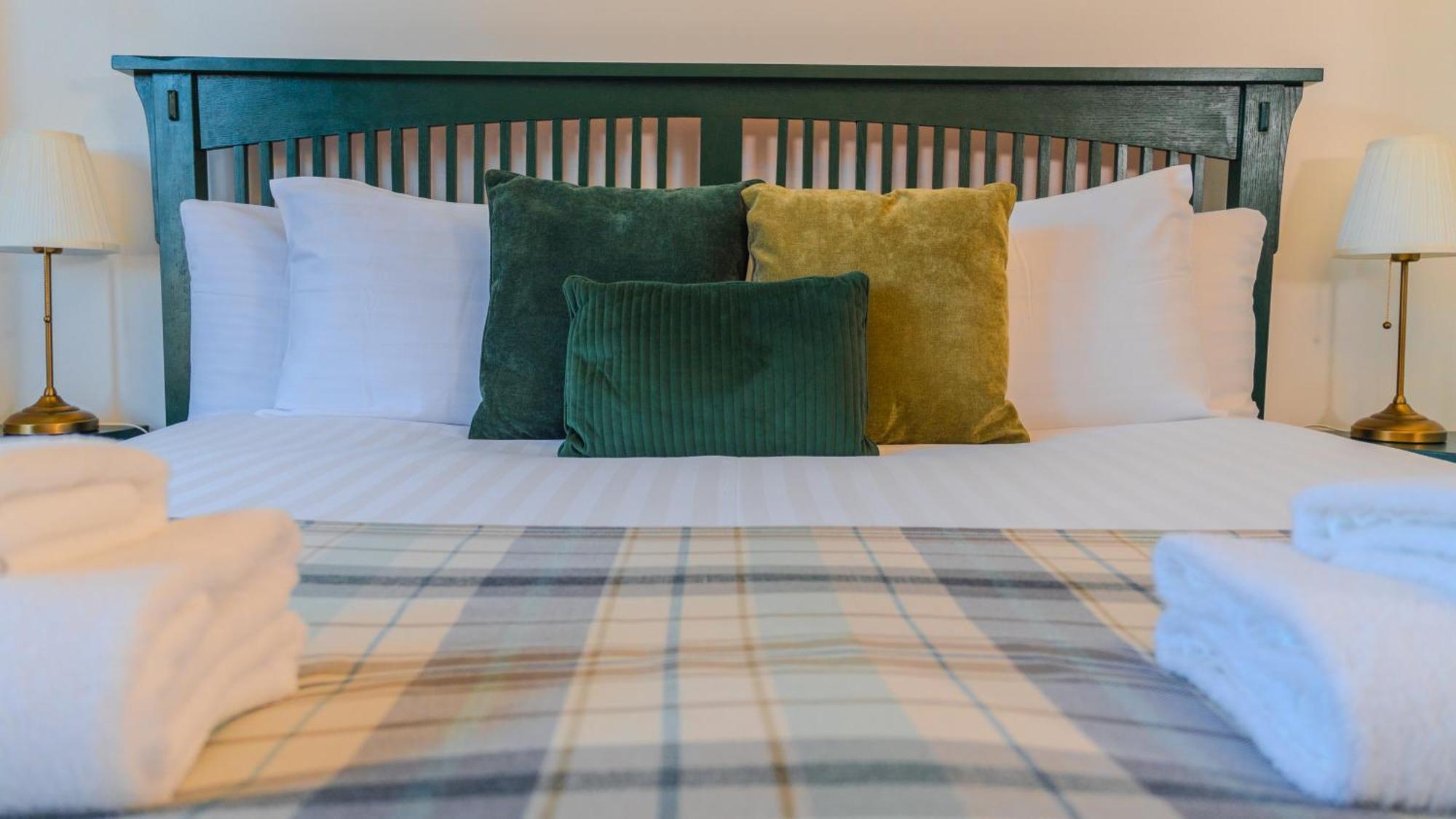 4 Friends House Hotell EDI Eksteriør bilde